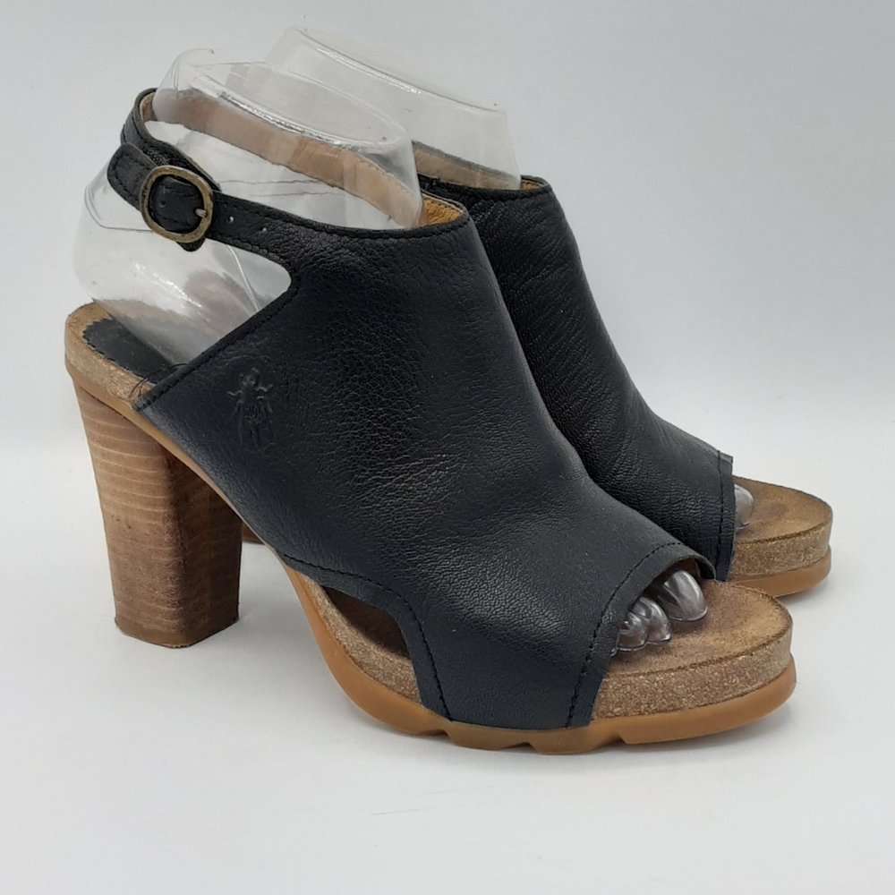 Fly London Black Leather Peep-Toe Stack Heel Boho Sandal Size EU 37.